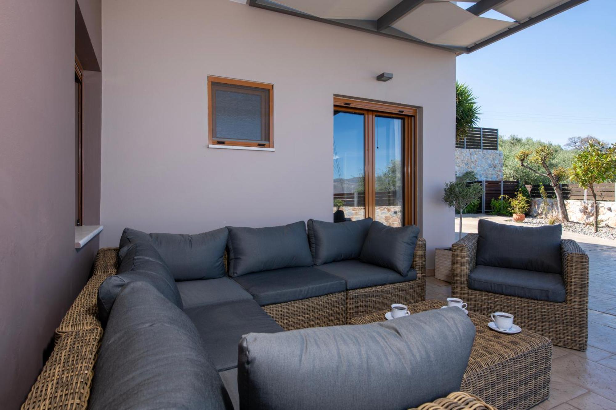 Villa Lady Dafni With Private Heated Pool Maleme Buitenkant foto