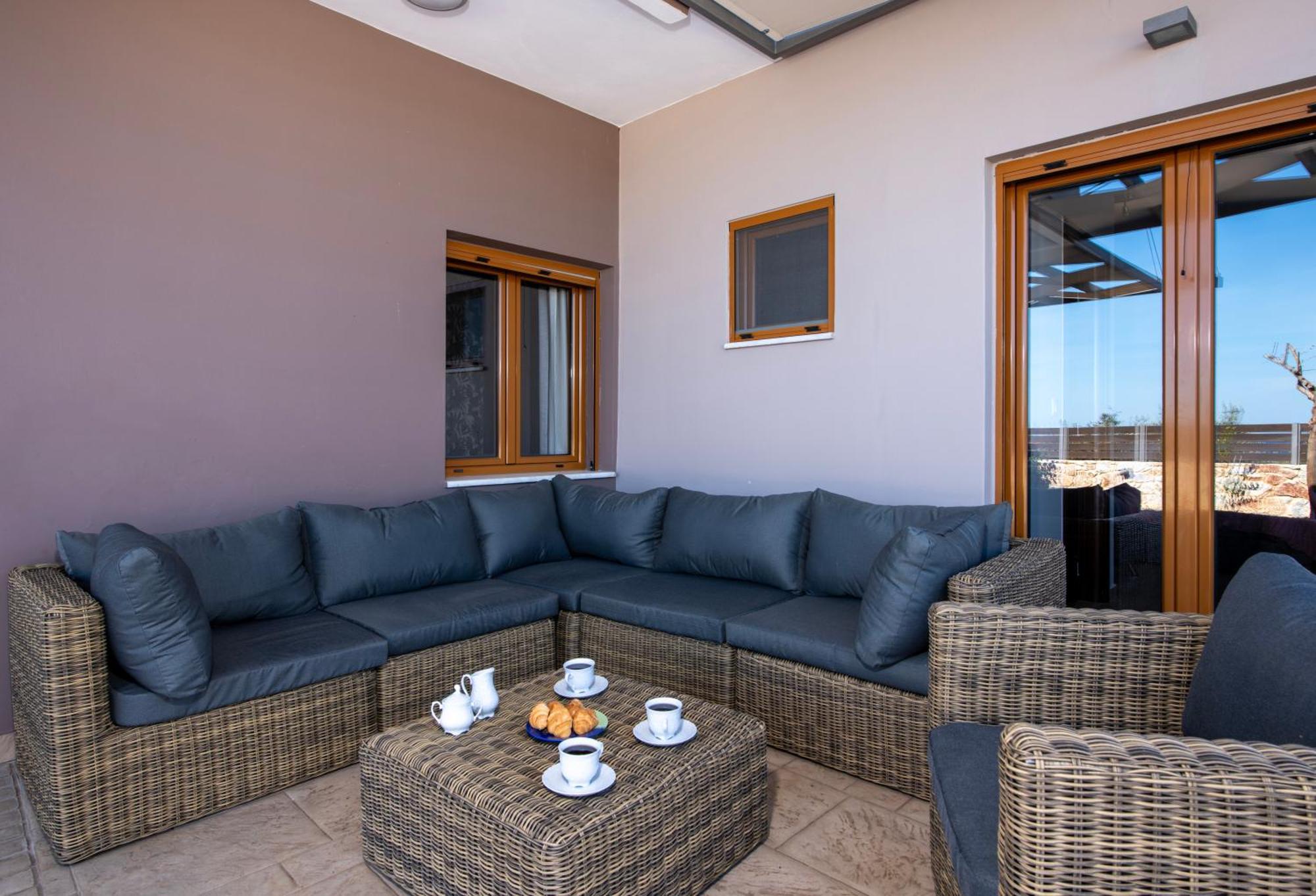 Villa Lady Dafni With Private Heated Pool Maleme Buitenkant foto